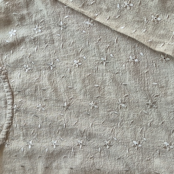 Beige Cotton USA Set with Embroidery Details. - Picture 2 of 13